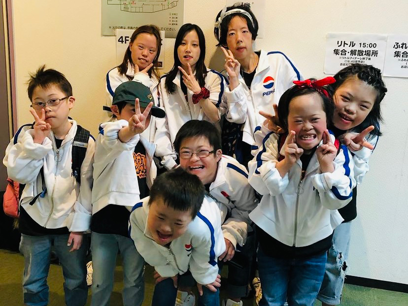 レッスンスタート前には事前アンケートを行い個々の特性を理解し指導にあたっています