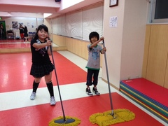 新横浜ダンススタジオ 金曜キッズ