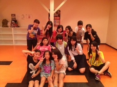 ハマサイで踊ります♪♪