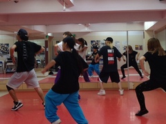 新横浜ダンススタジオ ボーカル・ダンサーリハ