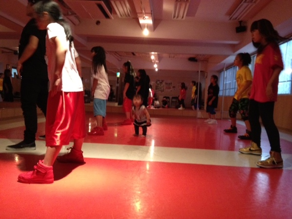 新横浜ダンススタジオ MOTOキッズ