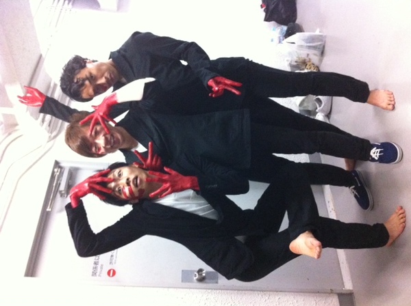 新横浜ダンススタジオ DAZZLE